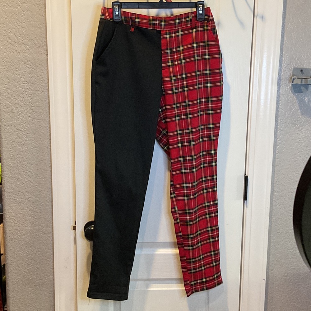 Hot Topic Black and Red Plaid Chinos